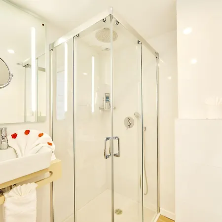 ホテル Mll Mediterranean Bay - Adults Only 4*