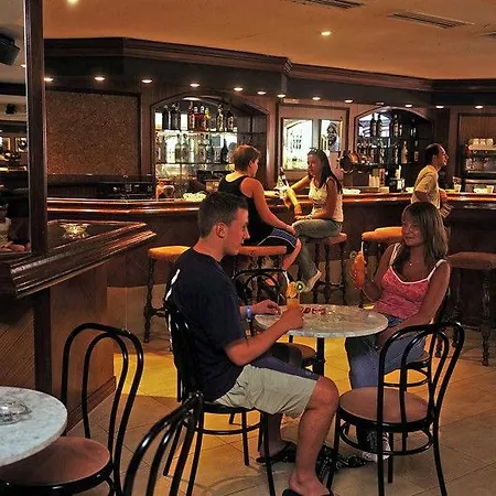 ホテル Mll Mediterranean Bay - Adults Only 4*
