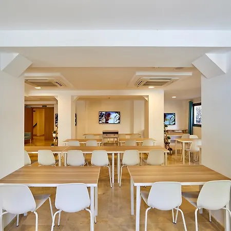 Hotel Mll Mediterranean Bay - Adults Only 4*